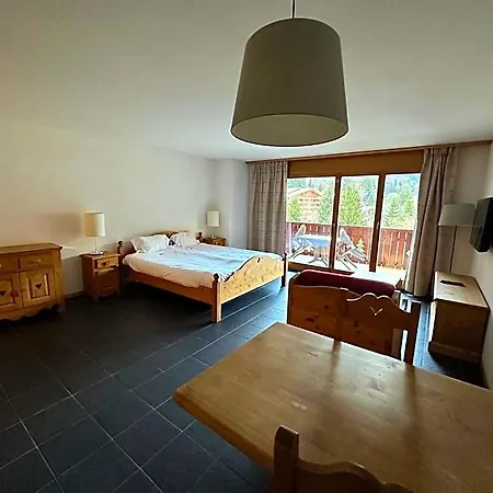 Mountain River 4*